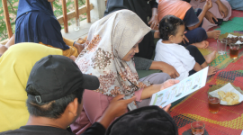 Sosialiasi peraturan desa terkait perlindungan burung. Foto: Tim MBKM KKN UNS