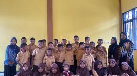 Foto bersama setelah sosialisasi cegah kenakalan remaja. Foto: mahasiswa KKN UIN Walisongo Reguler 83 Posko 20