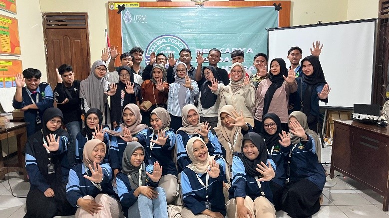 Dokumentasi bersama. Foto: Posko 28 KKN Reguler 83 UIN Walisongo Semarang