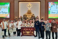 Foto bersama DPD Gemabudhi Sulsel bersama dengan Pengurus Permabudhi Sulsel di Aula Vihara Lahuta Maitreya (Sabtu, 7 Juni 2025) dalam perayaan Peresmian Purna Pugar. Foto: Frengky Fonso, S.T.
