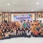 Dokumentasi bersama setelah sosialisasi pencegahan pernikahan dini yang diselenggarakan oleh KKN 44 UINSA di Dusun Sukun, Desa Klenang Kidul pada Sabtu, 5 Juli 2025. Foto: KKN 44 UINSA