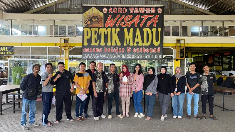 Dokumentasi bersama. Foto: Octavision UMM