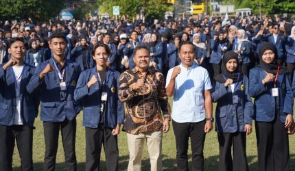 Dokumentasi saat pelepas 1.786 mahasiswa KKN. Foto: Unram