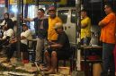 Suasana penuh semangat dan tawa peserta serta penonton dalam Lomba Mancing Ikan Predator 'Mancing Markotop 2025' yang digelar oleh mahasiswa Amikom Yogyakarta di Omah Kolam Pemancingan Predator & Cafe, Banguntapan, Yogyakarta pada Sabtu 21 Juni 2025. Foto: pribadi
