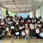 Dokumentasi bersama setelah pelatihan psikologi tentang pengelolaan emosi pada anak dengan menggunakan metode Art Therapy dan Journalling. Foto: KKN 44 UMBY
