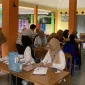 Mahasiswa KKN 110 UMBY membantu kader-kader posyandu dalam memberikan layanan kesehatan kepada warga Dusun Karangkulon. Kegiatan ini mendapat sambutan hangat dari warga, terutama dari para ibu dan lansia. Foto: KKN 110 UMBY