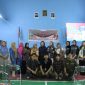 Mahasiswa KKN UNS 71 bersama pelaku UMKM Desa Jatikuwung saat Sosialisasi Pemasangan QRIS. Foto: KKN UNS 71