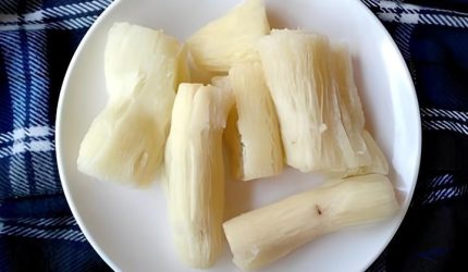 Singkong rebus. Sumber: SajianSedap.com