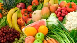 Buah dan sayur kaya serat jadi kunci hidup sehat. Kombinasi keduanya bantu jaga pencernaan, metabolisme, hingga daya tahan tubuh masyarakat. Sumber: dinkes.malangkota.go.id