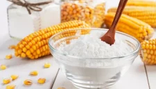 Pati jagung, si serbaguna dari dapur bukan cuma pengental makanan, tapi juga sumber energi dan penjaga kesehatan usus yang sering kita abaikan. Sumber: klikdokter.com