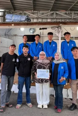 Mahasiswa UBSI Wujudkan Gotong Royong Modern lewat Revitalisasi Pos Ronda Petukangan Utara