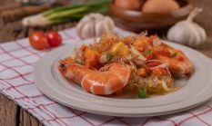 Dari Abu-Abu ke Oranye: Misteri Perubahan Warna Udang