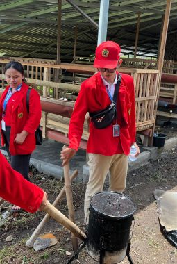 Teknologi Briket Kotoran Sapi Dikembangkan Mahasiswa UNTAG di Pringwulung