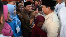 Presiden Prabowo Subianto meresmikan 166 Sekolah Rakyat di seluruh Indonesia yang diselenggarakan di Balai Besar Pendidikan Pelatihan Kesejahteraan Sosial (BBPPKS), Kota Banjarbaru, Provinsi Kalimantan Selatan, pada Senin, 12 Januari 2026. Foto: BPMI Setpres