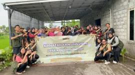 Dokumentasi Kelompok KKN UNS, Kelompok Wanita Tani (KWT) Tegalrejo, dan Kelompok Bank Sampah Tegalrejo. Foto: Tim KKN 67
Desa Kebondalem Lor, Prambanan, Klaten