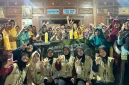 Dokumentasi bersama setelah pelaksanaan sosialisasi pembuatan yellow trap dari botol plastik bekas sebagai upaya pengendalian hama. Foto: KKN 121 UNS