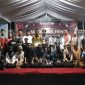 Foto bersama warga desa di akhir acara puncak ”Pagerkidul Fest”, Minggu, (15/2/2026). Foto: KKN 104 UNS 