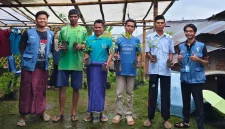 Kelompok KKN 74 UNS bersama Warga Desa Gunungsari. Foto: KKN 74 Universitas Sebelas Maret