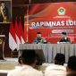 Pengurus LDII memaparkan materi dalam Rapat Pimpinan Nasional (Rapimnas) LDII 2026 di Jakarta, Senin (16/2/2026). Foto: Pribadi