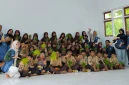 Kelompok KKN UNS 74 bersama Siswa SD Negeri 1 Gunungsari. Foto: KKN 74 UNS