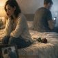 Keterasingan emosional dalam hubungan menjadi tema utama yang diangkat Armijn Pane dalam novel Belenggu. Sumber: Pinterest