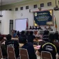 Diskusi publik yang digelar Aliansi BEM Solo di Aula Gedung Perpustakaan Universitas Bangun Nusantara (Univet) Sukoharjo, Senin (22/6/2026), dihadiri perwakilan mahasiswa dari berbagai kampus di Solo Raya. Forum bertajuk “Menjawab Kepemimpinan Pemuda: Mengawal Ekonomi Kerakyatan, Merawat Ruang Demokrasi” itu menjadi ruang konsolidasi sekaligus mendorong transformasi gerakan mahasiswa agar lebih adaptif melalui pemanfaatan ruang digital. (Foto: Dok Pribadi)