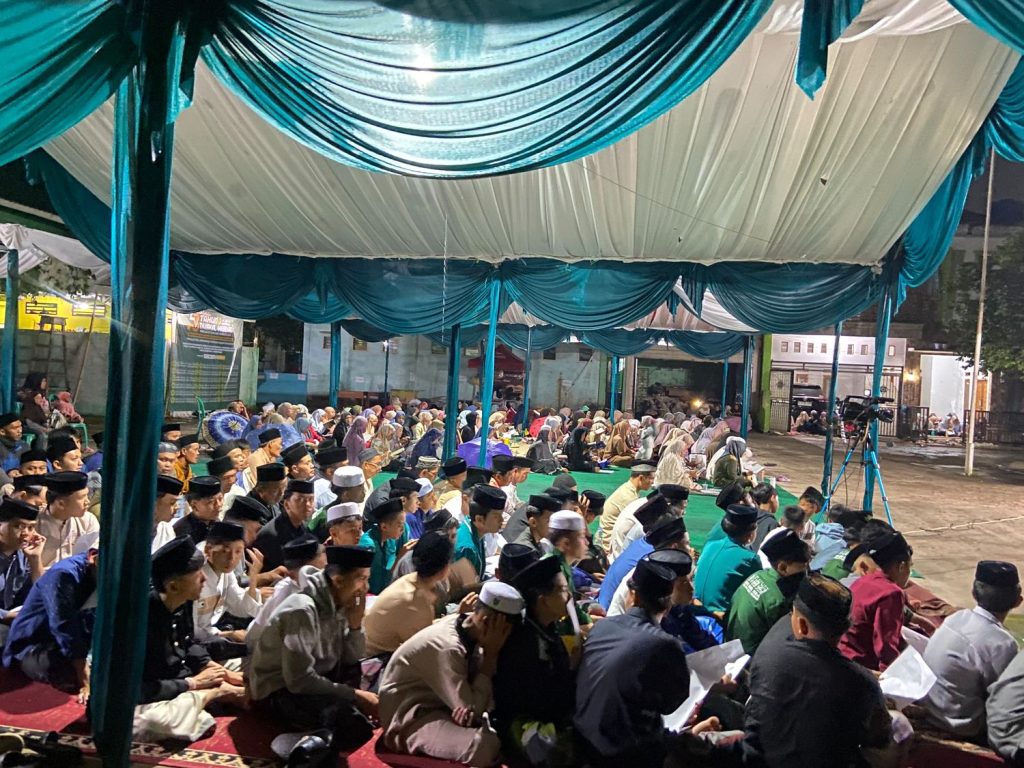 Antusias para santri saat pelaksanaan Milad ke-43 Pondok Pesantren Nurul Huda Yaspin Sukabumi, Kamis (25/6/2026). Foto: Tim Media Pesantren Nurul Huda