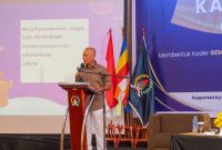 Kepemimpinan bukan sekadar soal jabatan, tetapi tentang tanggung jawab dan pelayanan. Pesan tersebut disampaikan Nyoman Suriadarma, S.Pd., M.Pd.B. saat memaparkan pentingnya membangun karakter pemimpin muda yang berintegritas, berlandaskan nilai keagamaan, dan mampu memberikan dampak positif bagi masyarakat.