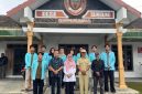 Dokumentasi Tim Hibah JARPAK UNS bersama perangkat Desa Sumbung usai pelaksanaan kajian potensi dan pengembangan wilayah di Kantor Desa Sumbung, Boyolali.