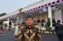 Ketua GEMABUDHI Jambi Ferry Firmansyah hadir dalam suasana peringatan HUT ke-81 Kemerdekaan Republik Indonesia. Mengenakan busana batik bernuansa hitam dan emas, ia turut membawa semangat kebangsaan untuk memperkuat persatuan, merawat keberagaman, dan mendorong generasi muda berkontribusi bagi bangsa. (Doc. Pribadi)