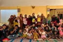 Foto bersama Balita, Ibu balita dan Bidan Desa Karangtengah. Foto: Dok. Pribadi/KKN UNS Kelompok 17