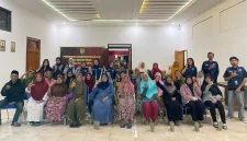 Dokumentasi bersama setelah pelaksanaan program kerja bertajuk “Pertanian Terpadu: Ketahanan Pangan Mandiri” di Dusun Bono. Sumber: Dok. Pribadi/KKN-PPM 18 UMBY