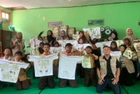 Hasil karya ecoprint siswa-siswi SDN Pucangrejo. (Doc. Pribadi)