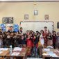 Dokumentasi bersama setelah pelaksanaan kegiatan bertajuk “Mengenali Potensi, Merangkai Mimpi” itu diarahkan untuk membantu siswa memahami kemampuan, minat, dan cita-cita mereka sejak dini. Sumber: Dok. Pribadi/KKN Kelompok 68 UMBY