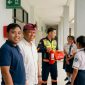 Ilustrasi: Sosialisasi Penerapan K3 di Sekolah: Pengenalan APAR dan Kotak P3k, Marka Jalur Evakuasi, Banner, dan Keadaan di Lingkungan Sekolah yang Nyaman dan Aman.