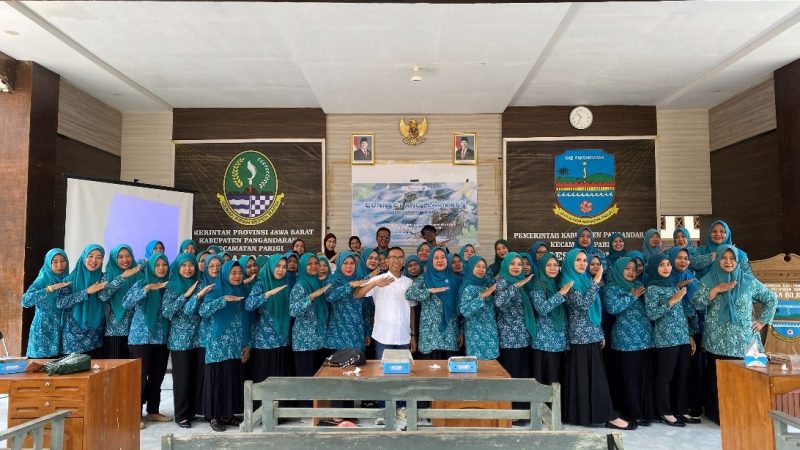 Foto Bersama Kader PKK Desa Bojong. Foto: Dok. Pribadi/KKN 208 UNS