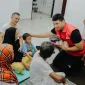Anthony Norman Lianto dalam salah satu kegiatannya bersama tim tanggap bencana PSI.