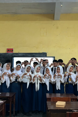 Belajar Microsoft Word, Siswa SMP PGRI 03 Wonosari Tingkatkan Keterampilan Digital melalui Pelatihan Membuat Surat 