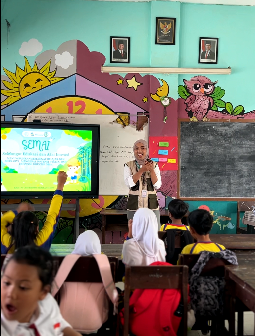 Sesi Edukasi Mengenai Pengenalan Potensi Bambu Kampung Deling. Foto: Dok. Pribadi/KKN 179 UNS